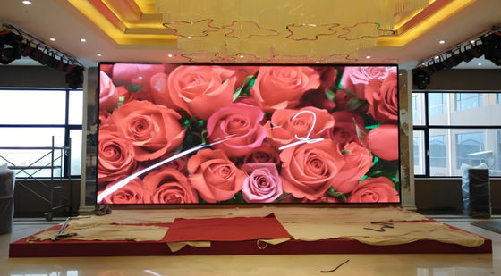 Indoor Ultra Thin P3 LED Panel met muurmontage en 1200CD helderheid