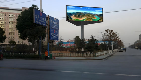 Buiten vaste installatie LED-scherm Reclame P8 LED-scherm Ondersteuning Op maat